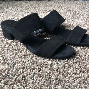 Via Spiga Women’s size 10 Two-strap Sandals